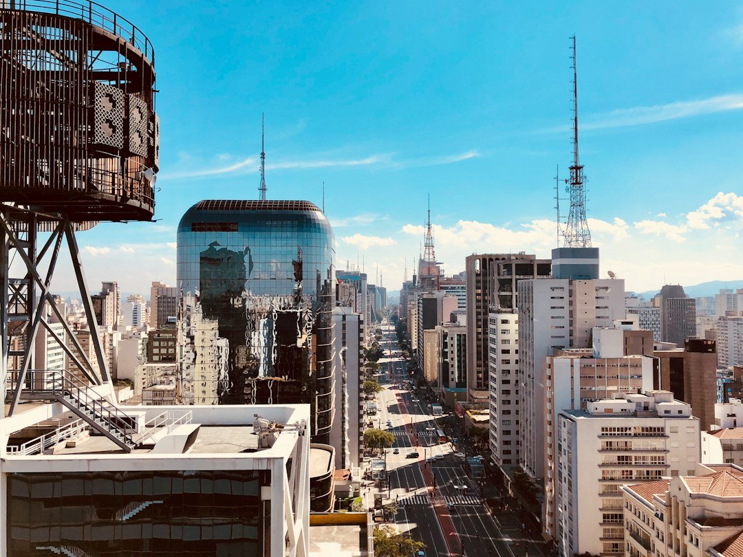 Céu limpo associado a alta pressão - Foto: Joao Tzanno / Unsplash